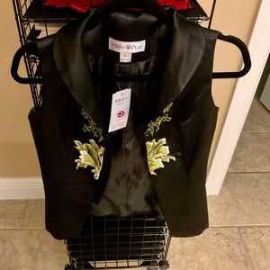 Silk black vest, size medium
